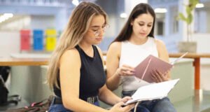 Livros de Enfermagem: de ficção a fundamentos, confira 14 indicações